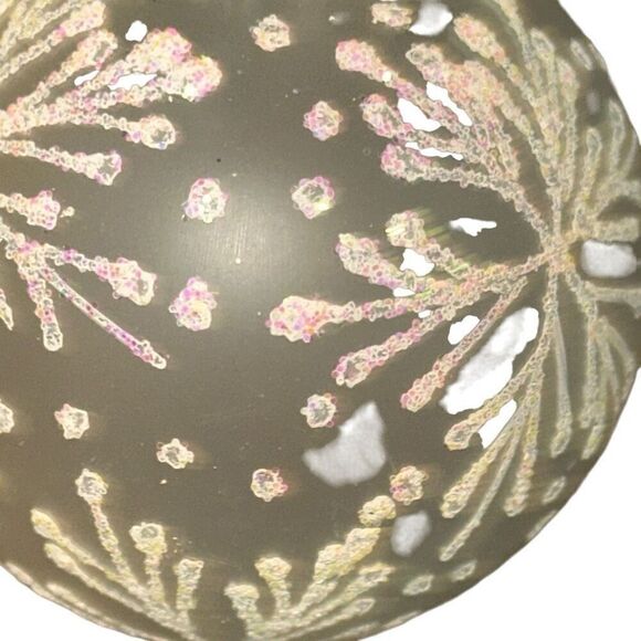 White Glitter Snowflake Frosted Hand blown Glass Christmas Ball Swirl Hook Hangi - Picture 4 of 8